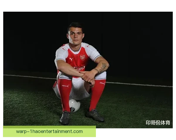 今日足球快讯：最新比赛动态战报与球员转会消息一览