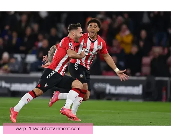 亚当阿姆斯特朗附加赛决赛绝杀一球点燃全场带队冲上英超荣耀之路